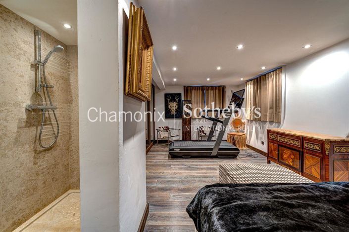 Image No.4-4 Bed House for sale