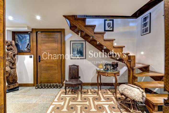 Image No.7-4 Bed House for sale