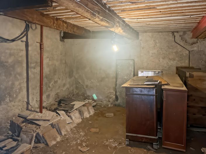 Image No.13-1 Bed House for sale