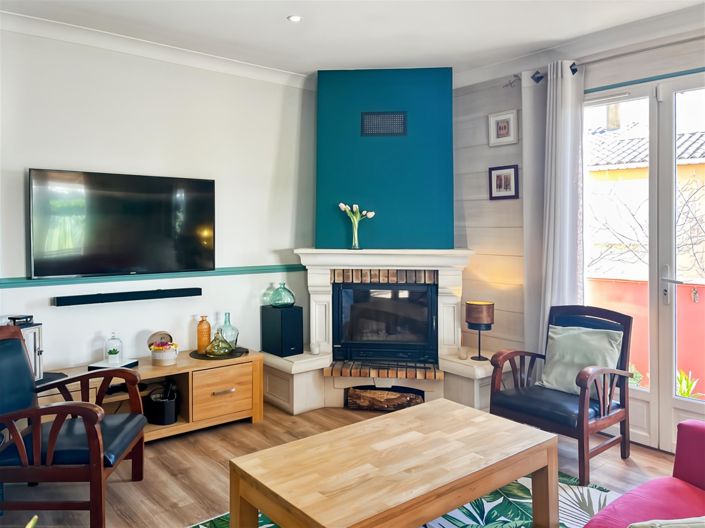 Image No.3-3 Bed House for sale