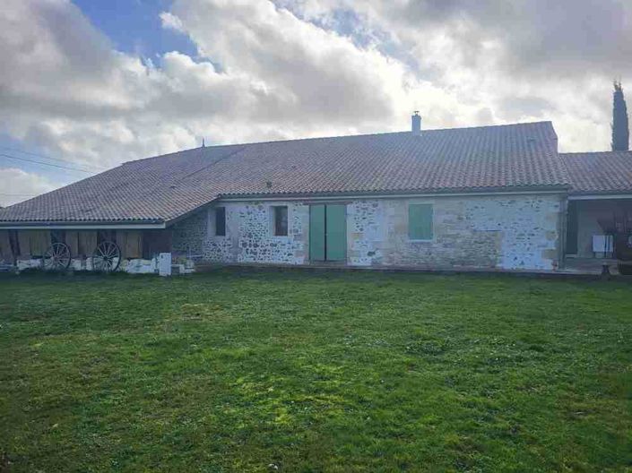 Image No.4-5 Bed House for sale