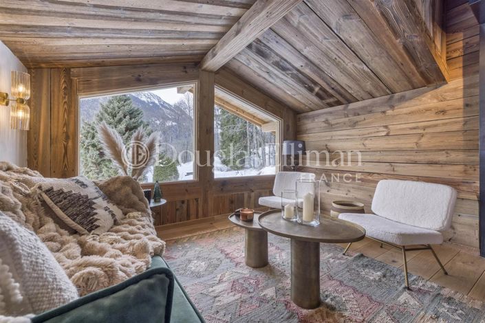 Image No.6-4 Bed House for sale