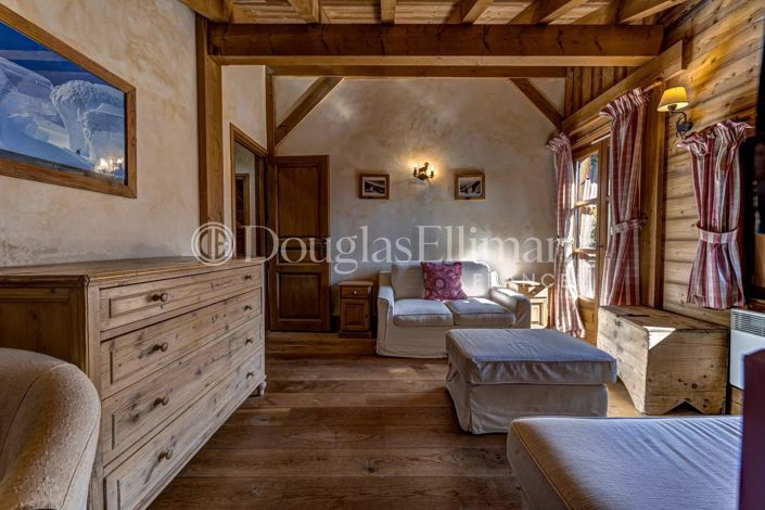 Image No.11-6 Bed House for sale