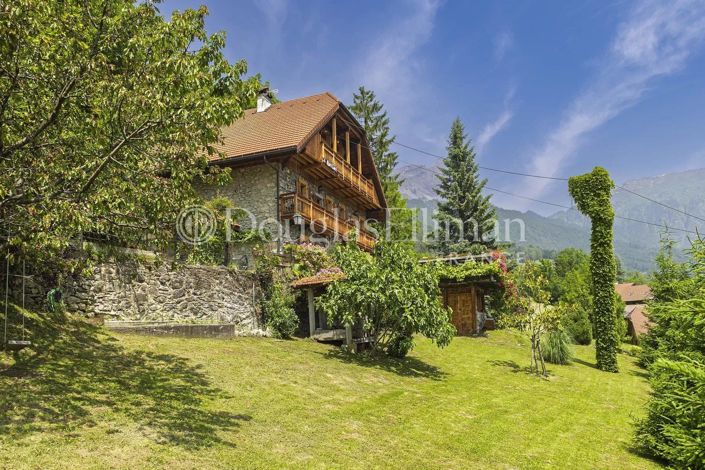 Image No.15-7 Bed House for sale