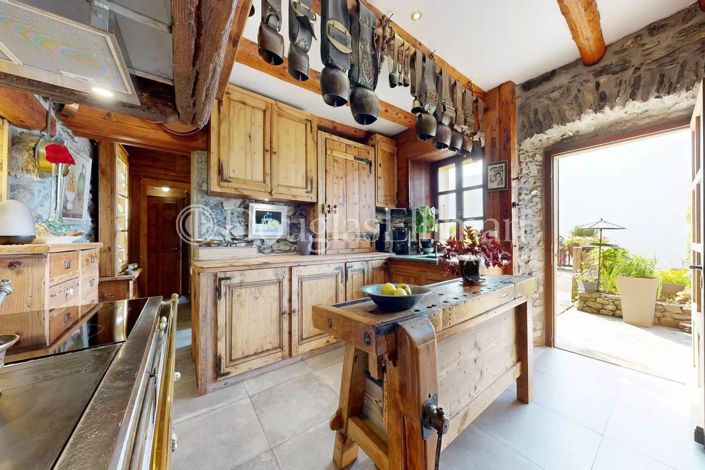 Image No.3-7 Bed House for sale