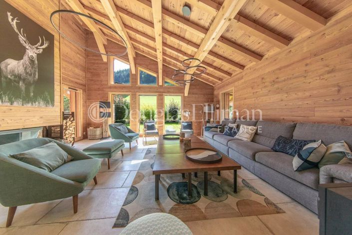 Image No.4-5 Bed House for sale