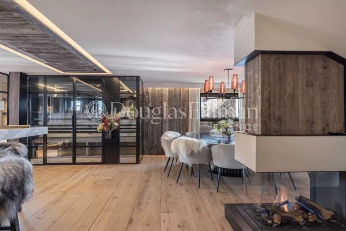 Image No.4-5 Bed House for sale