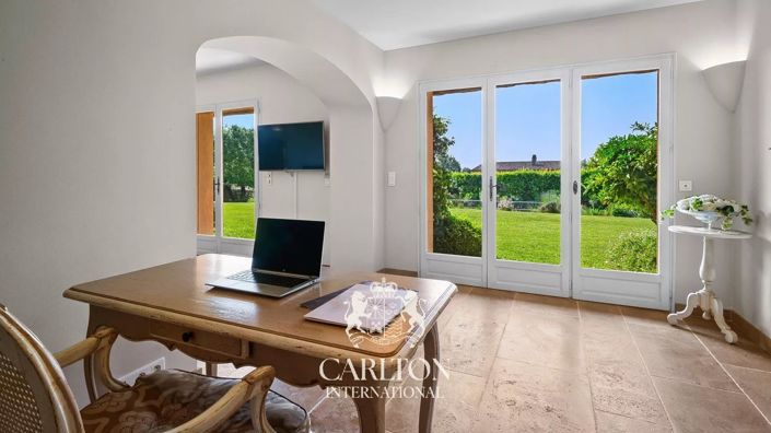 Image No.14-5 Bed House for sale