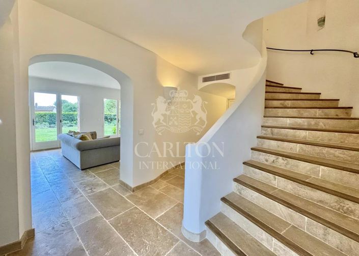 Image No.21-5 Bed House for sale