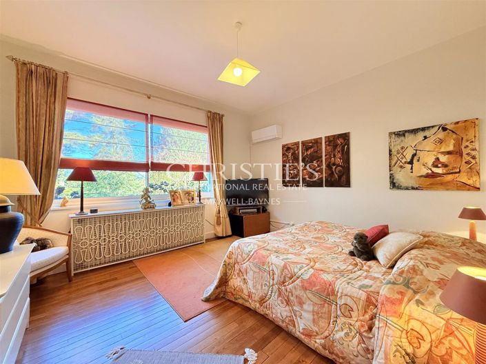 Image No.17-7 Bed House for sale