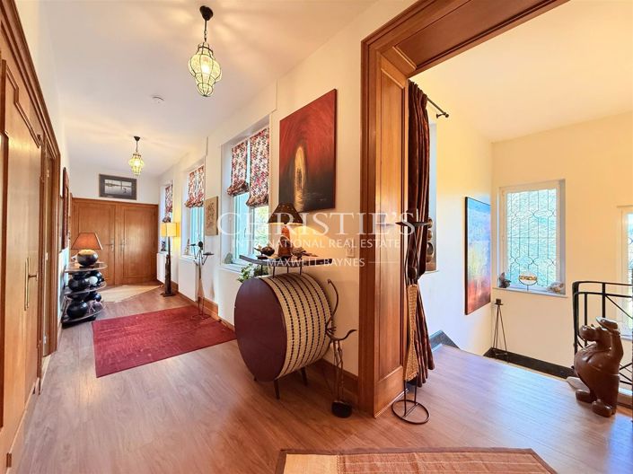 Image No.21-7 Bed House for sale