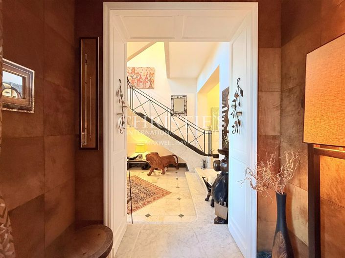 Image No.8-7 Bed House for sale