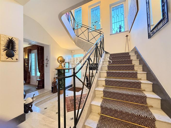 Image No.9-7 Bed House for sale