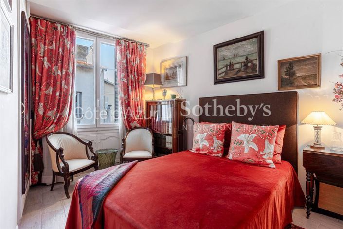 Image No.10-2 Bed Apartment for sale