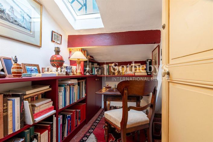 Image No.13-2 Bed Apartment for sale