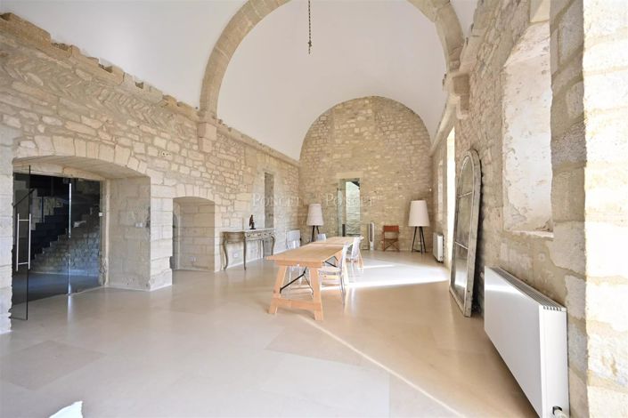 Image No.10-9 Bed House for sale