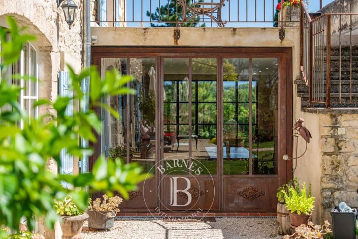 Image No.21-8 Bed House for sale