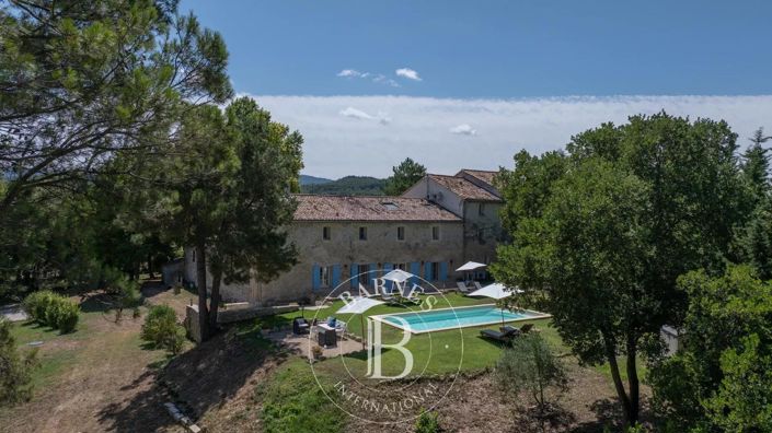 Image No.26-8 Bed House for sale