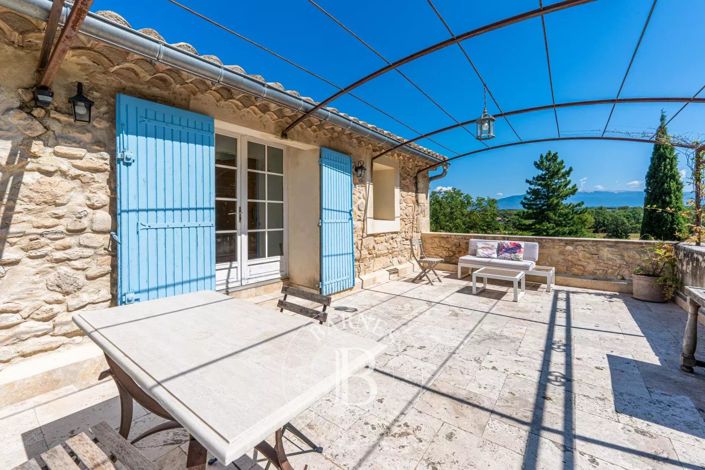 Image No.7-8 Bed House for sale