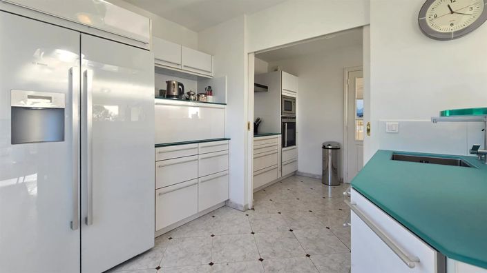 Image No.16-3 Bed Apartment for sale