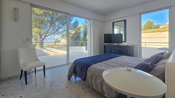 Image No.17-3 Bed Apartment for sale