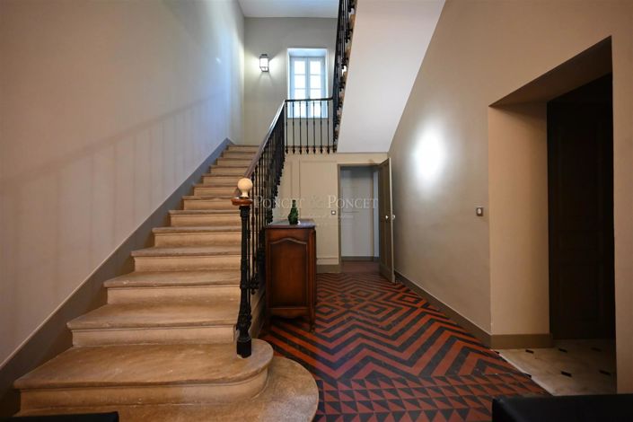 Image No.3-10 Bed House for sale