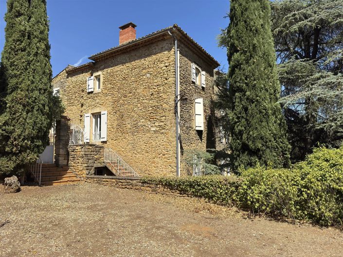 Image No.18-9 Bed House for sale