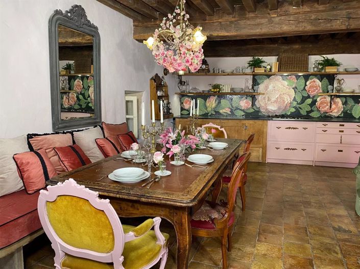 Image No.2-6 Bed House for sale