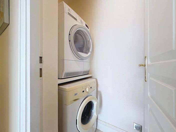 Image No.24-3 Bed Apartment for sale