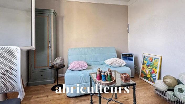 Image No.10-3 Bed Apartment for sale