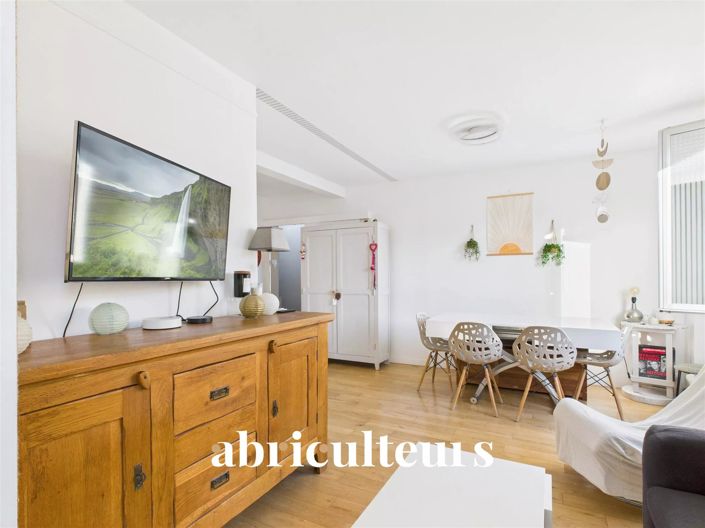 Image No.3-3 Bed Apartment for sale