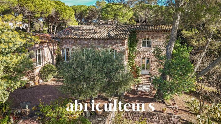 Image No.3-4 Bed House for sale