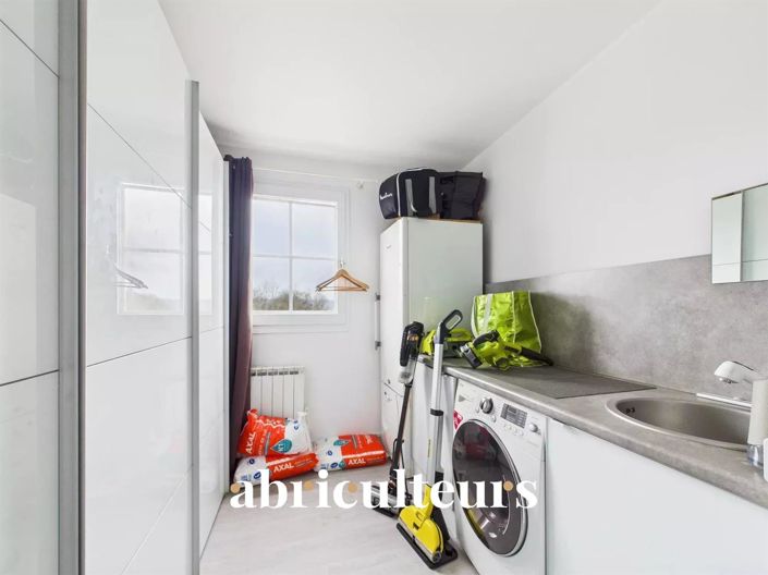 Image No.14-2 Bed Apartment for sale