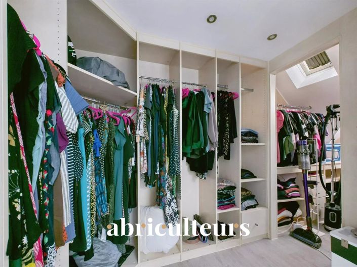 Image No.17-2 Bed Apartment for sale