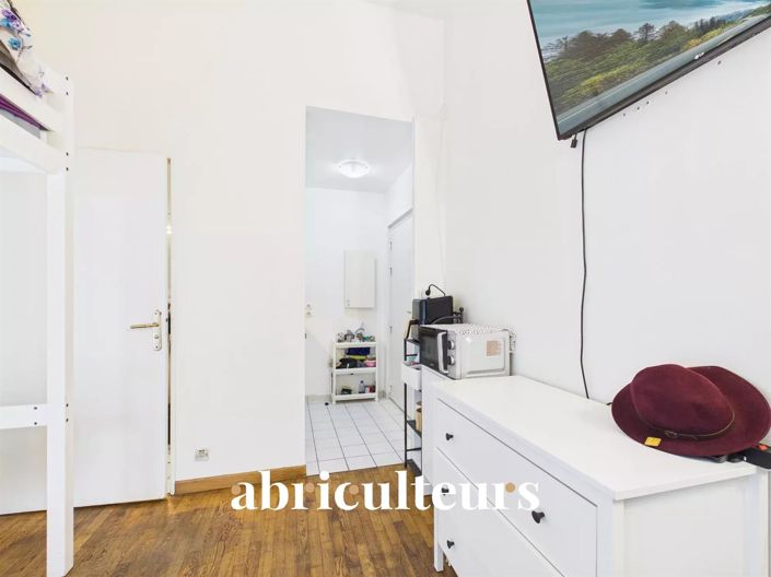 Image No.8-Apartment for sale