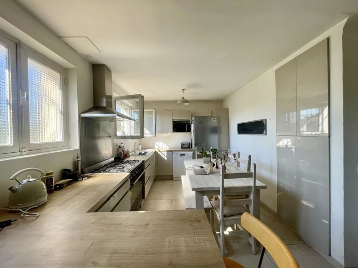 Image No.4-Appartement de 3 chambres à vendre à Le Rouret