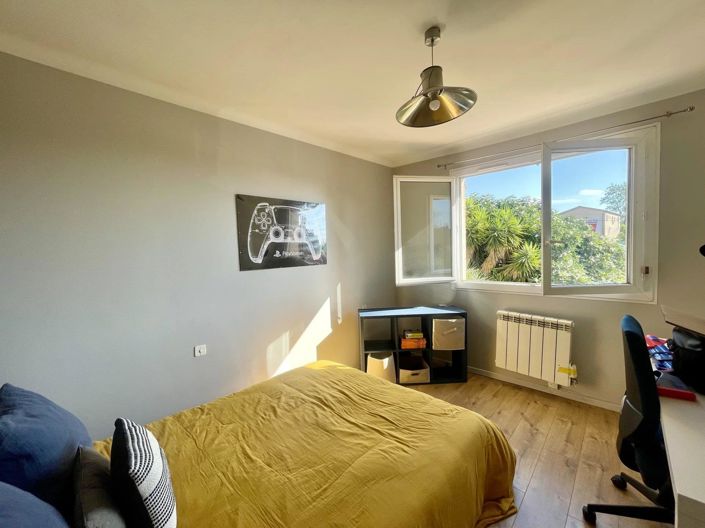 Image No.8-Appartement de 3 chambres à vendre à Le Rouret