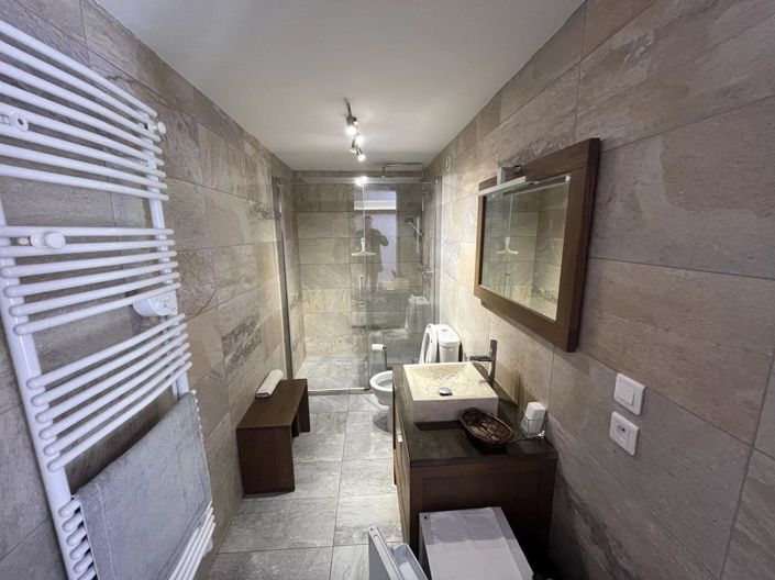 Image No.7-4 Bed House for sale