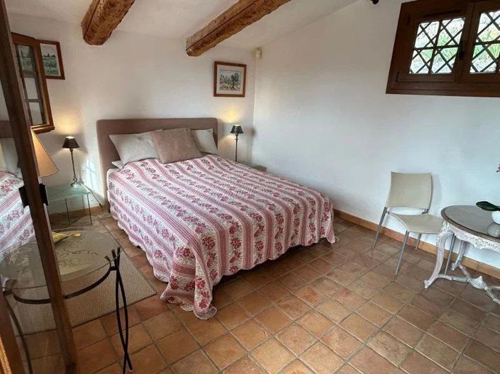 Image No.9-4 Bed House for sale