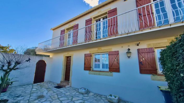 Image No.17-5 Bed House for sale