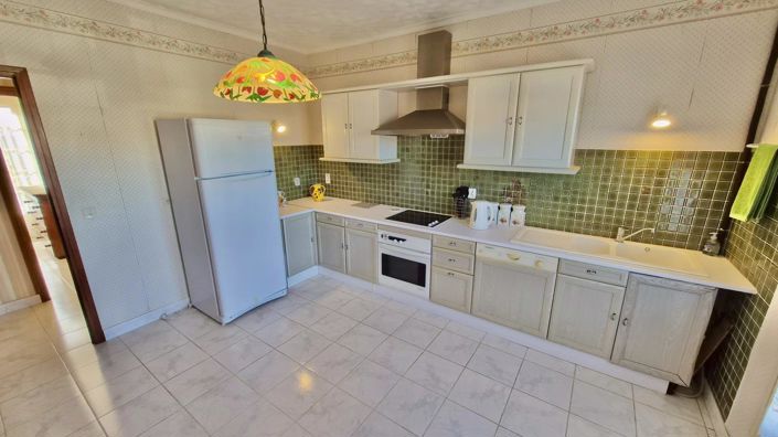 Image No.4-5 Bed House for sale