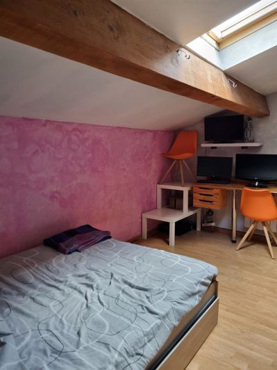 Image No.25-4 Bed House for sale