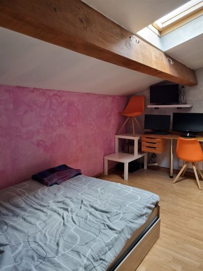Image No.25-4 Bed House for sale