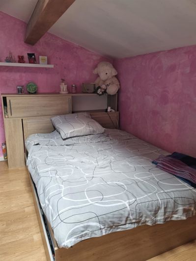 Image No.27-4 Bed House for sale