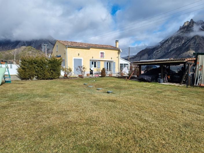 Image No.4-4 Bed House for sale