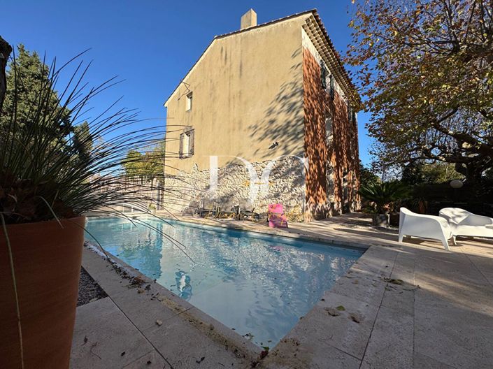 Image No.4-6 Bed House for sale