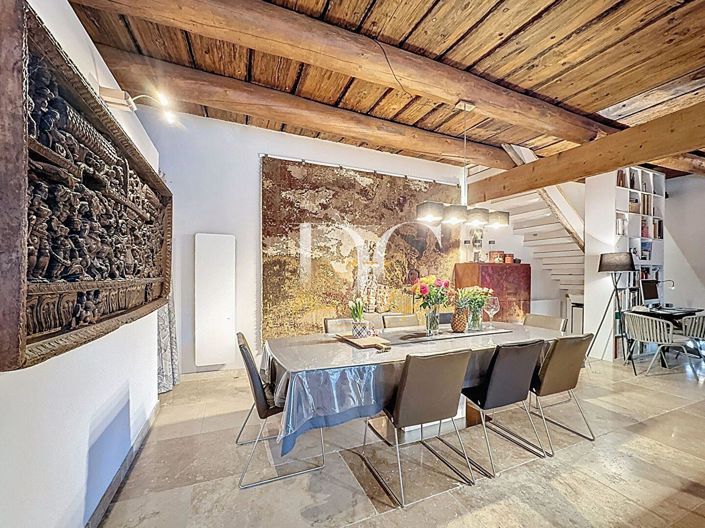 Image No.7-6 Bed House for sale