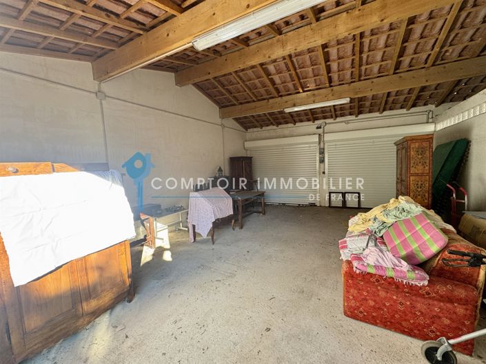 Image No.18-3 Bed House for sale