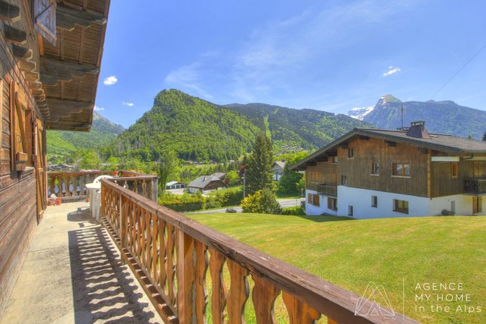 Image No.21-3 Bed House for sale