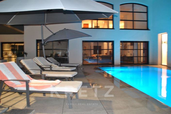 Image No.7-5 Bed House for sale